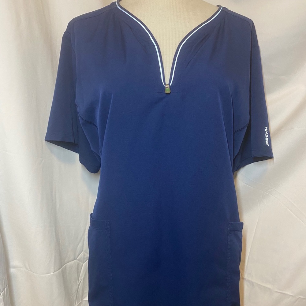 Healing Hands Navy Blue scrub top size 3x